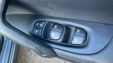 Nissan Qashqai 1.3 DiG-T 160 Acenta Premium 5dr Petrol Hatchback